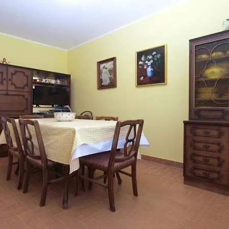 Appartement Leni Pula