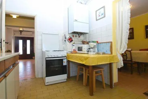Apartman Leni Póla